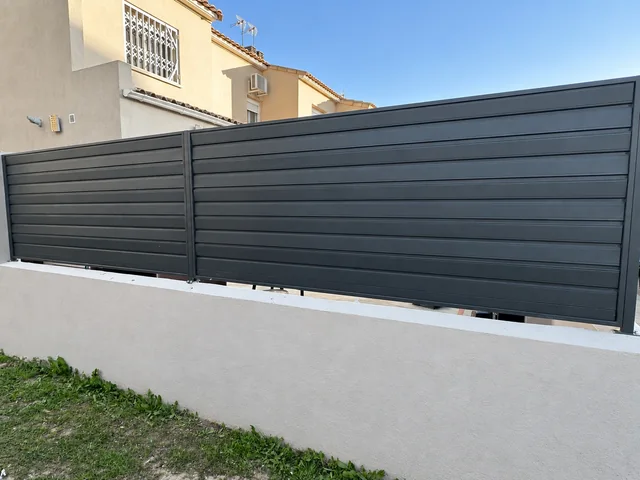Valla Lama Fina: otro encuadre del cerramiento horizontal